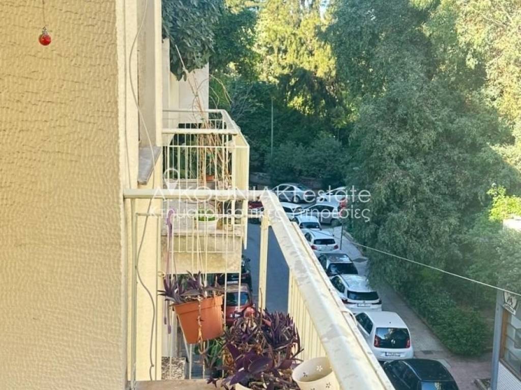 Θέα από μπαλκόνι