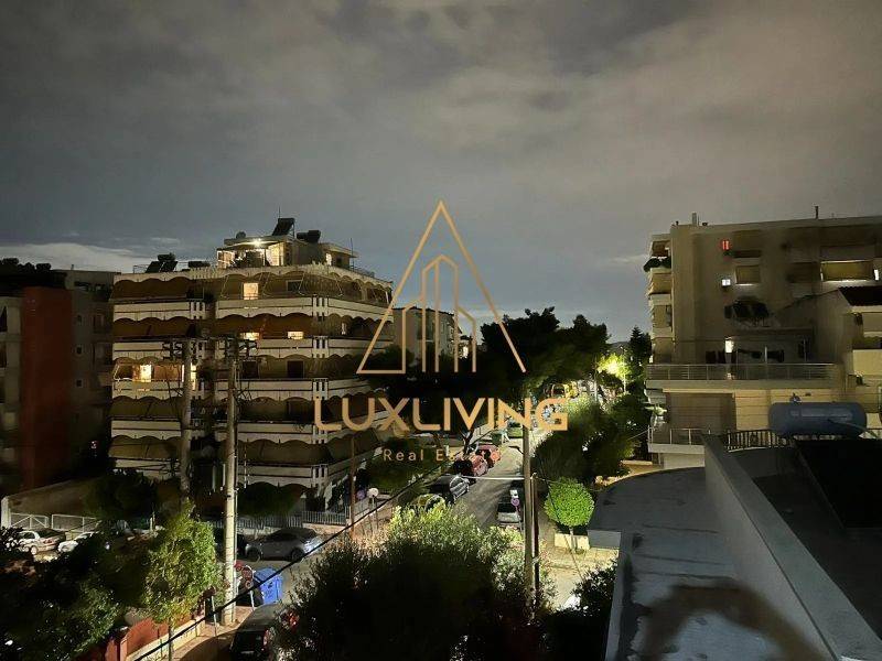 Θέα από μπαλκόνι