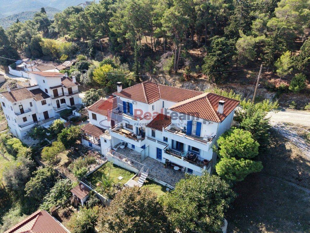 Εξωτερικοι χώροι