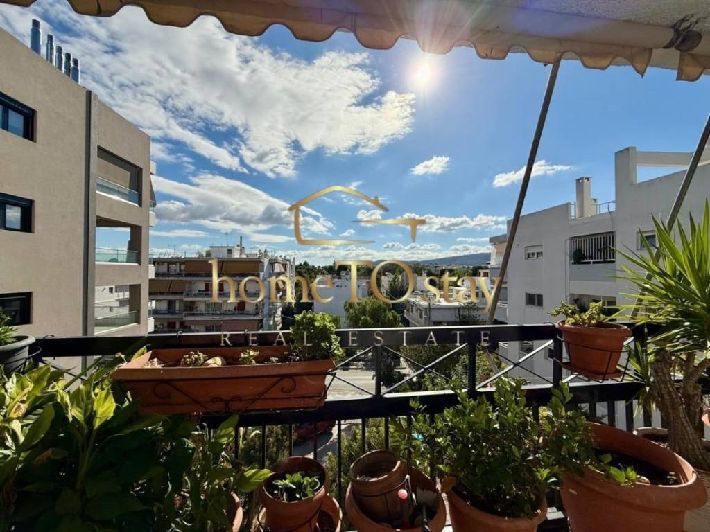 Θέα από μπαλκόνι