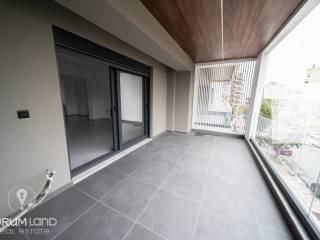 Forumland Real Estate, Βεράντες