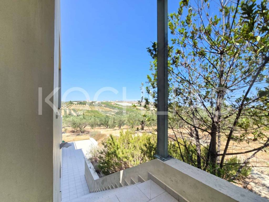 Θέα από μπαλκόνι