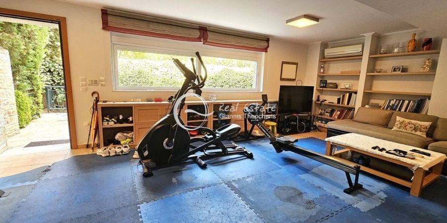 Εσωτερικοι χώροι