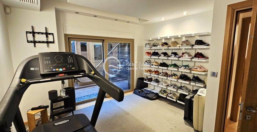 Εσωτερικοι χώροι