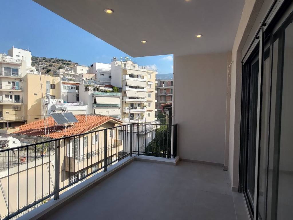 Βεράντα οδού Τραλλέων