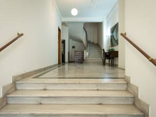 Eisodos Polykatoikias