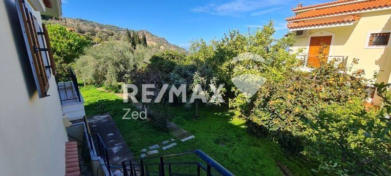 Θέα από μπαλκόνι