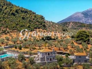 Luxurious Villa Complex with Panoramic Views in Epidaurus