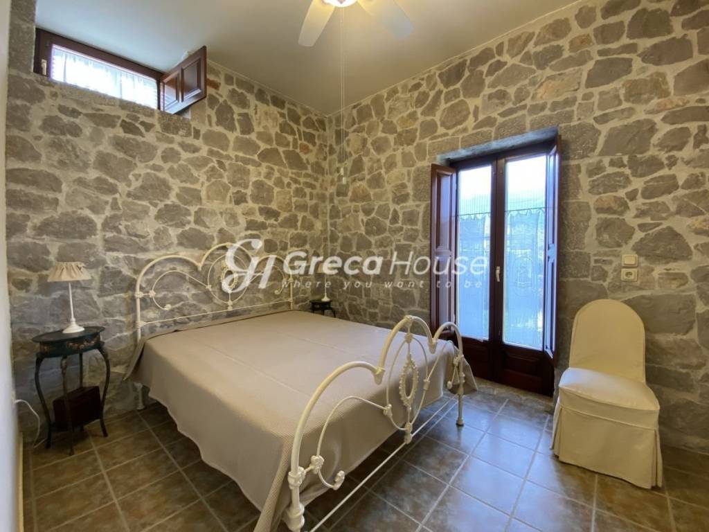 Luxurious Villa Complex with Panoramic Views in Epidaurus