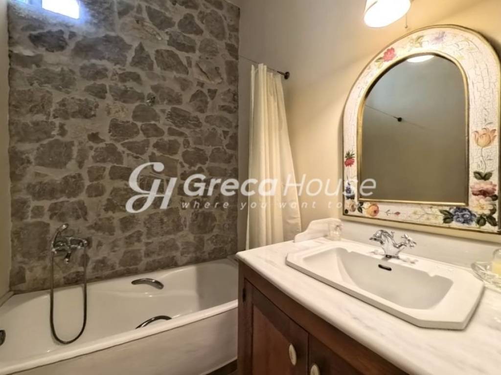 Luxurious Villa Complex with Panoramic Views in Epidaurus