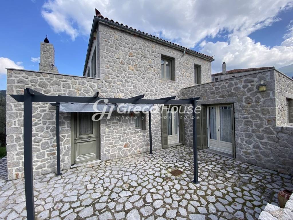 Luxurious Villa Complex with Panoramic Views in Epidaurus