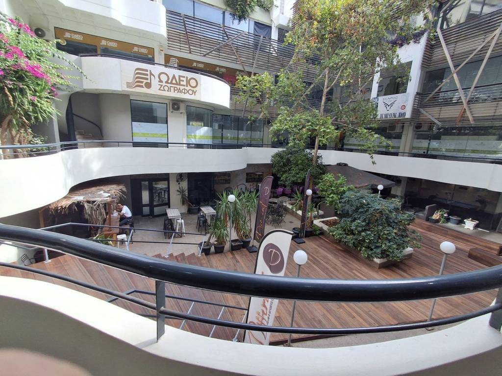 Εσωτερικοι χώροι