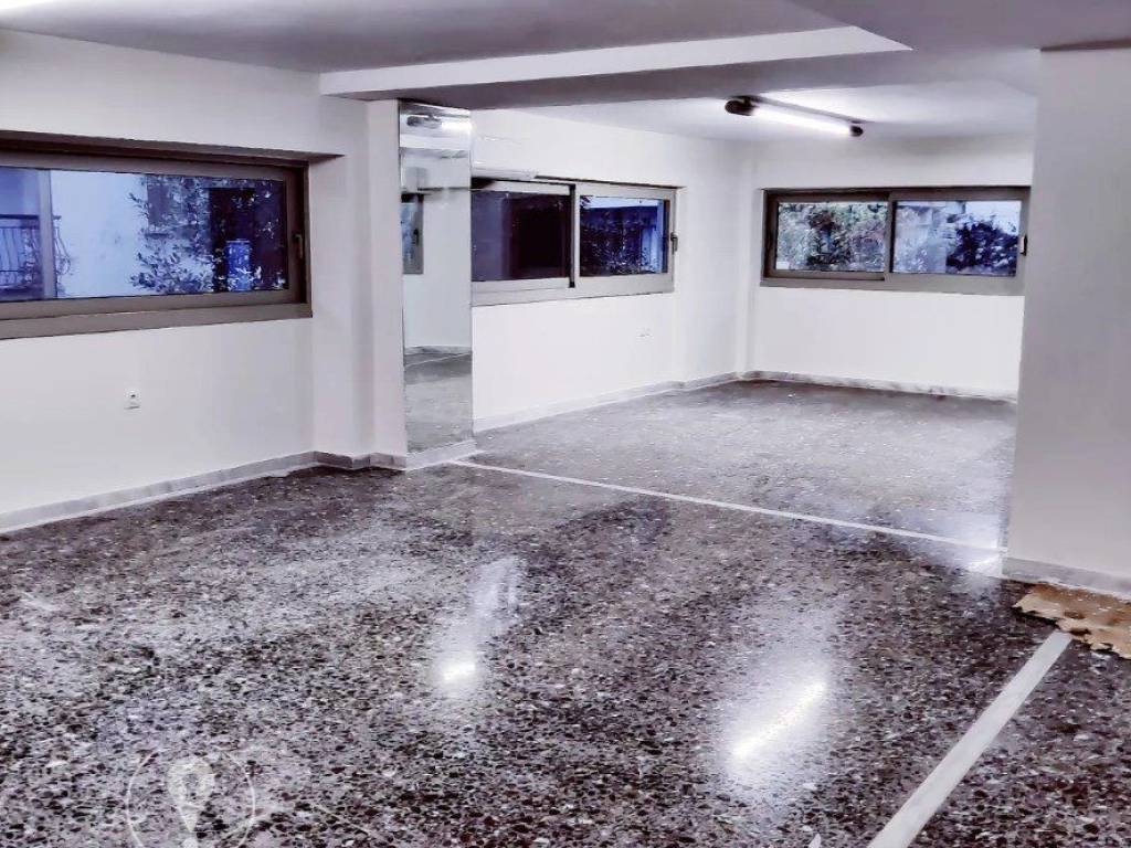 Forumland Real Estate, επαγγελματικός χώρος