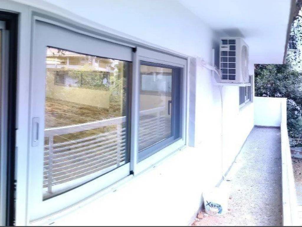 Forumland Real Estate, επαγγελματικός χώρος