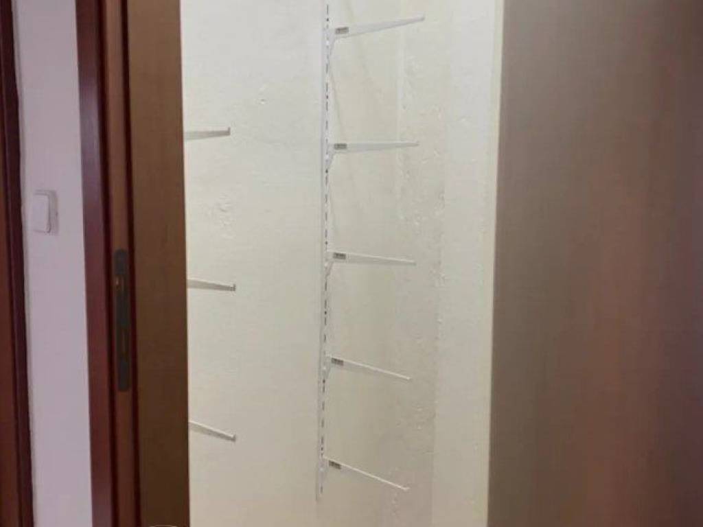 Forumland Real Estate, Αποθήκη