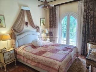 1st FLOOR MAIN BEDROOM