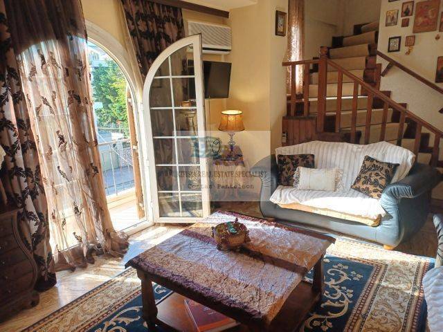 LIVING ROOM - TO THE 2nd FLOOR