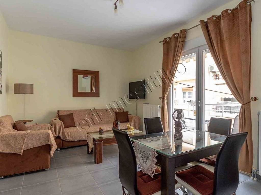 Σαλοκουζίνα