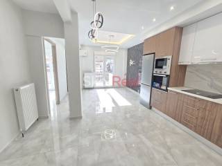 Σαλοκουζίνα