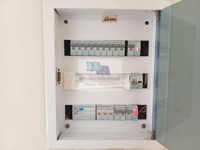 THREE-PHASE CURRENT - NIGHT