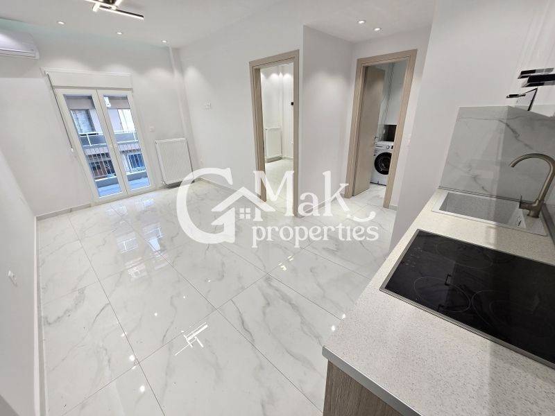 Σαλοκουζίνα