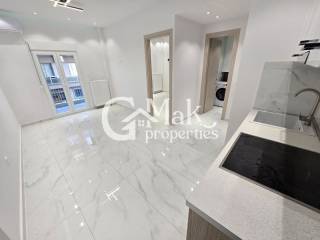 Σαλοκουζίνα