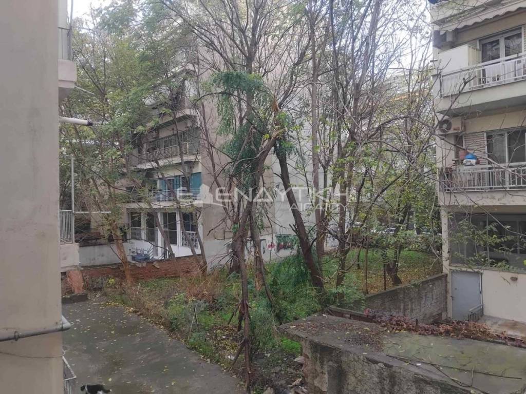 Θέα από μπαλκόνι