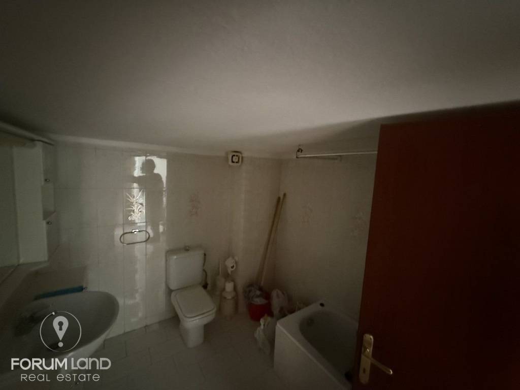 Forumland Real Estate,  μπάνιο