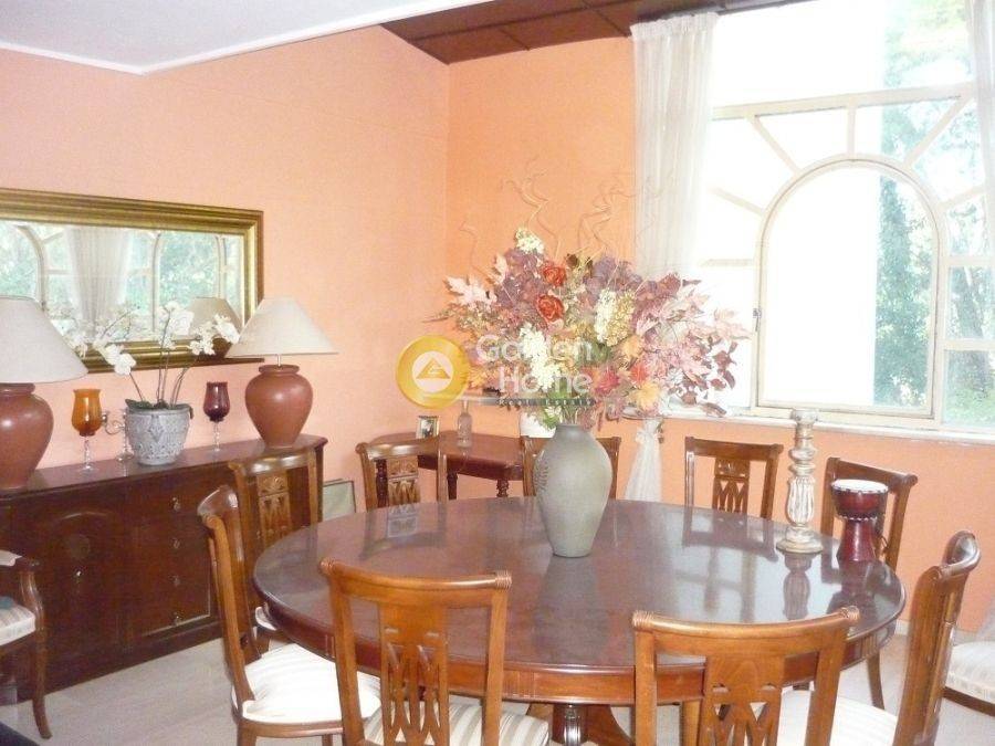 Τραπεζαρία