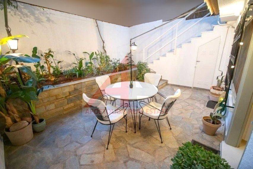 Εσωτερικοι χώροι