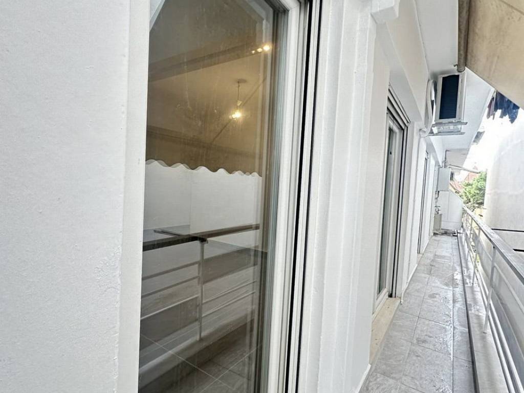 Forumland Real Estate, Βεράντες