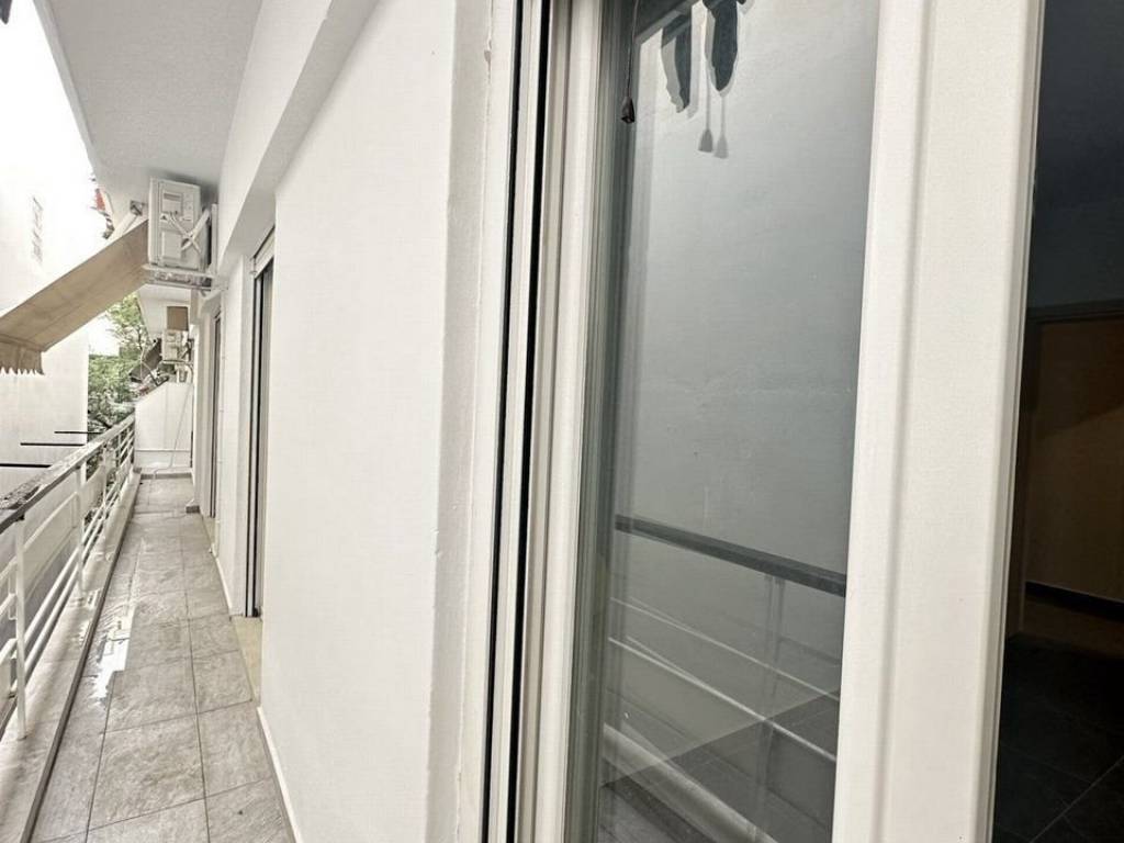 Forumland Real Estate, Βεράντες