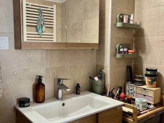 Forumland Real Estate, Μπάνιο