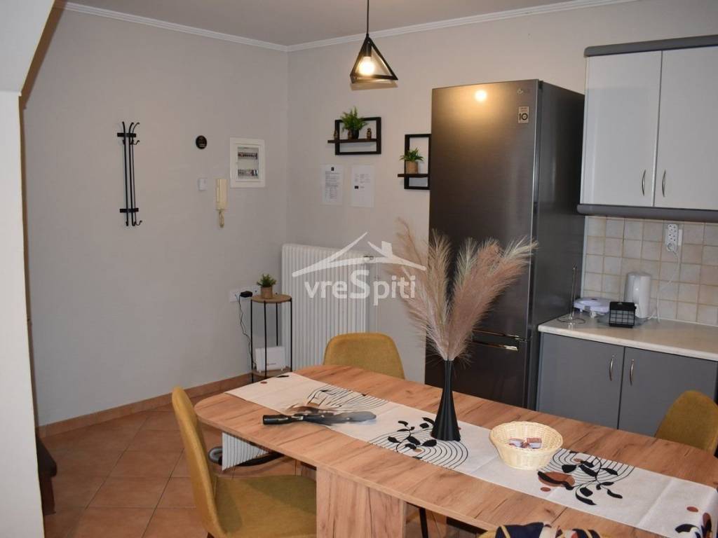 ΕΣΩΤΕΡΙΚΟΣ ΧΩΡΟΣ ΜΟΝΟΚΑΤΟΙΚΙΑΣ