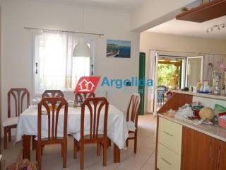 Σαλοκουζίνα