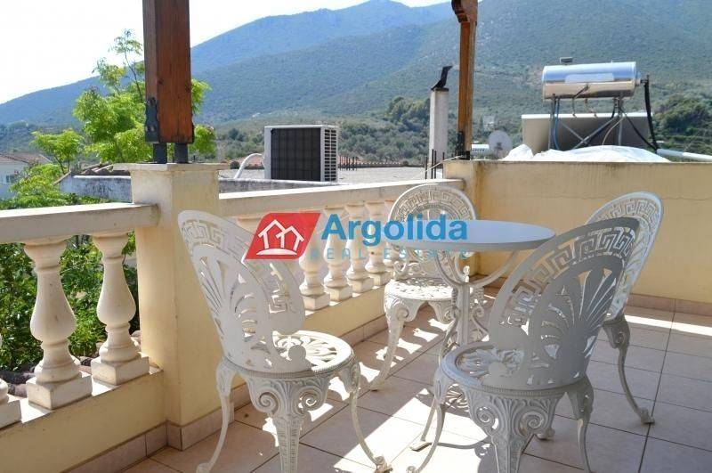 Θέα από μπαλκόνι