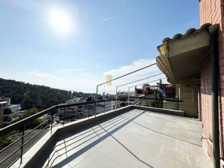 Θέα από μπαλκόνι