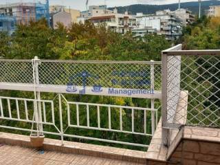 Θέα από μπαλκόνι