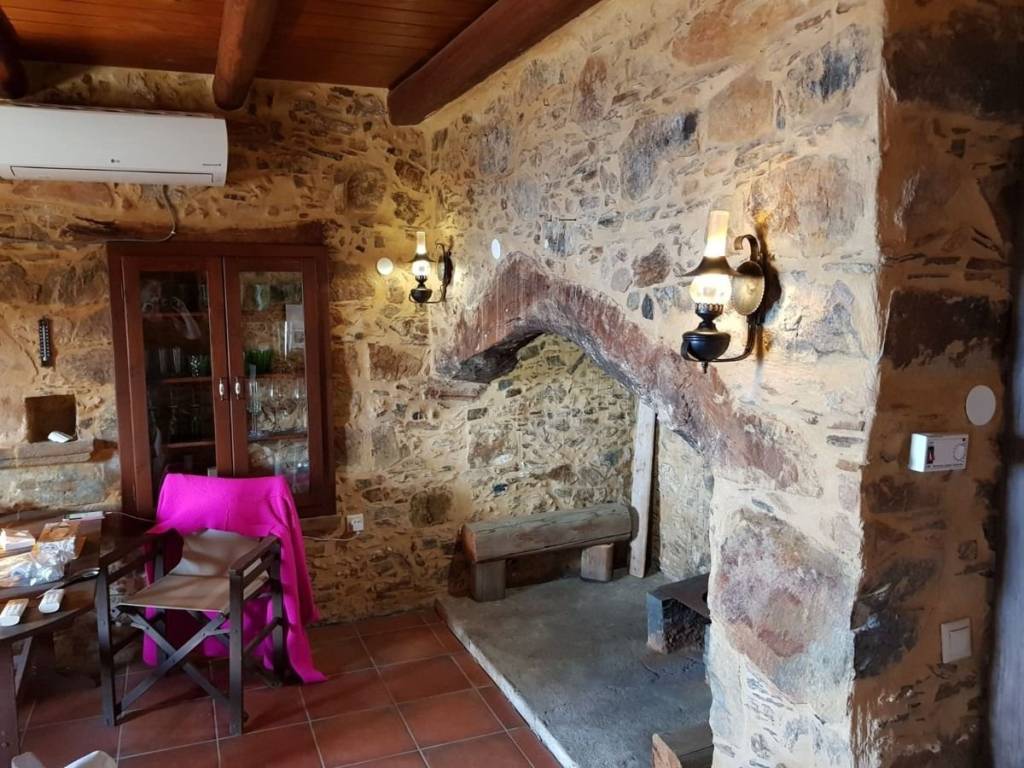 Kentrikos choros/saloni