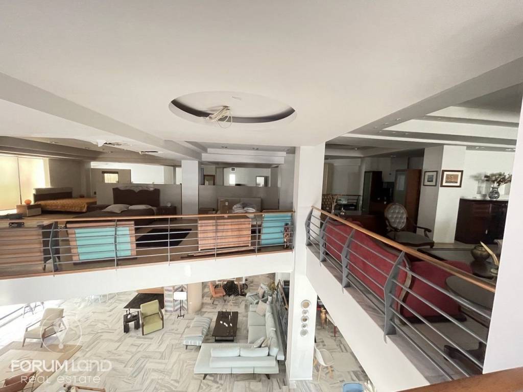 Forumland Real Estate, Εσωτερικός Χώρος