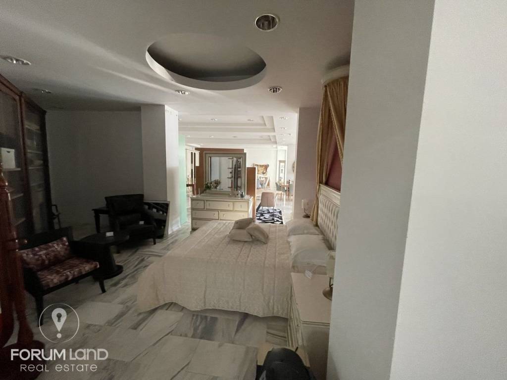 Forumland Real Estate, Εσωτερικός Χώρος