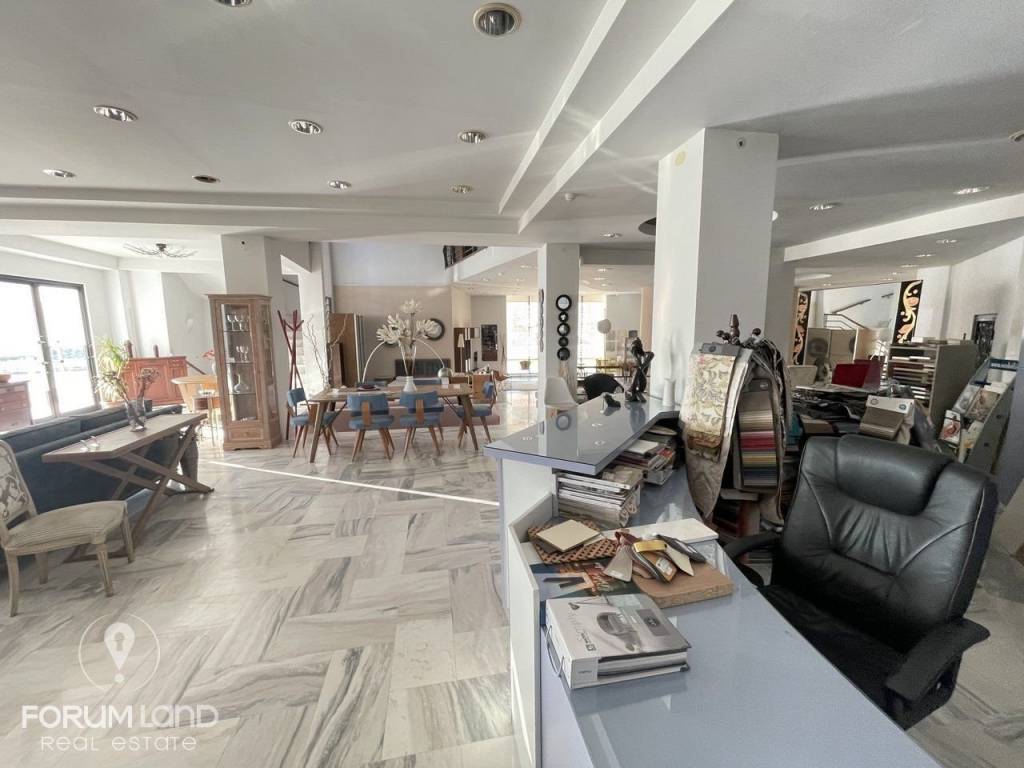 Forumland Real Estate, Εσωτερικός Χώρος