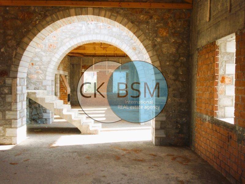 Άποψη εσωτερικών χώρων / Indoor view