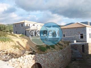 Άποψη κτιρίων / Building views