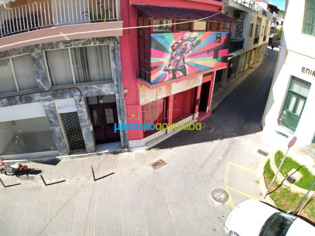 Εσωτερικοι χώροι