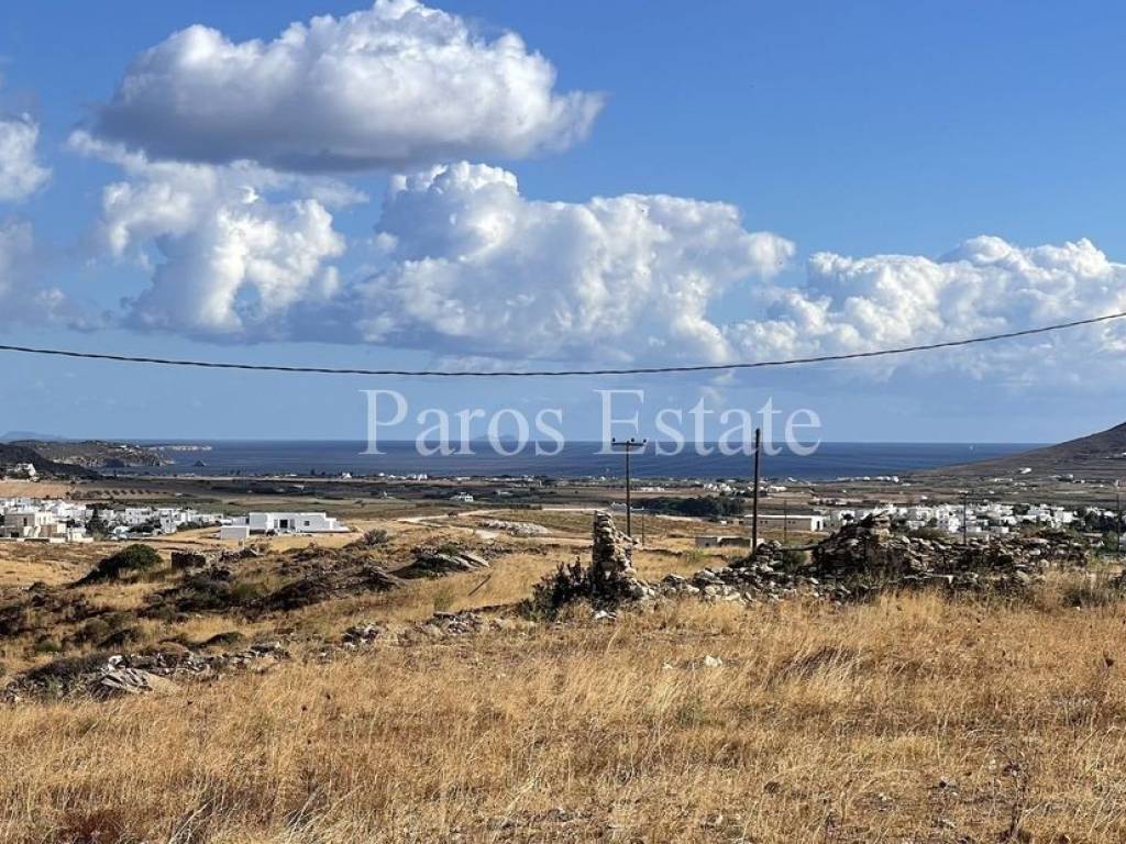 Θέα από το αγροτεμάχιο