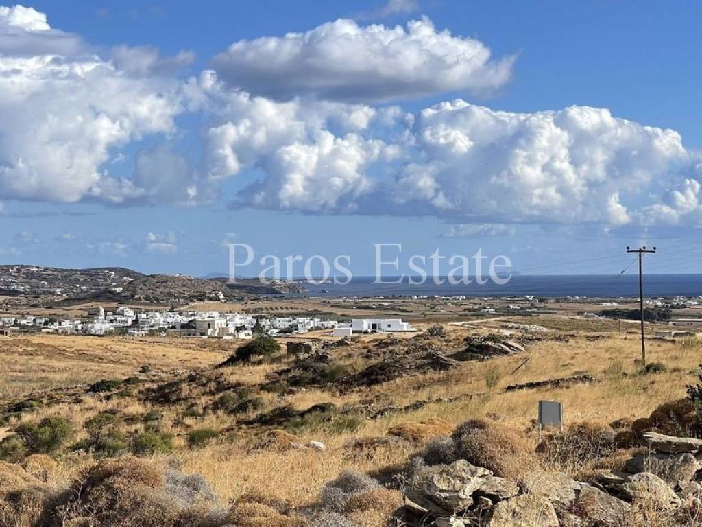 Θέα από το αγροτεμάχιο