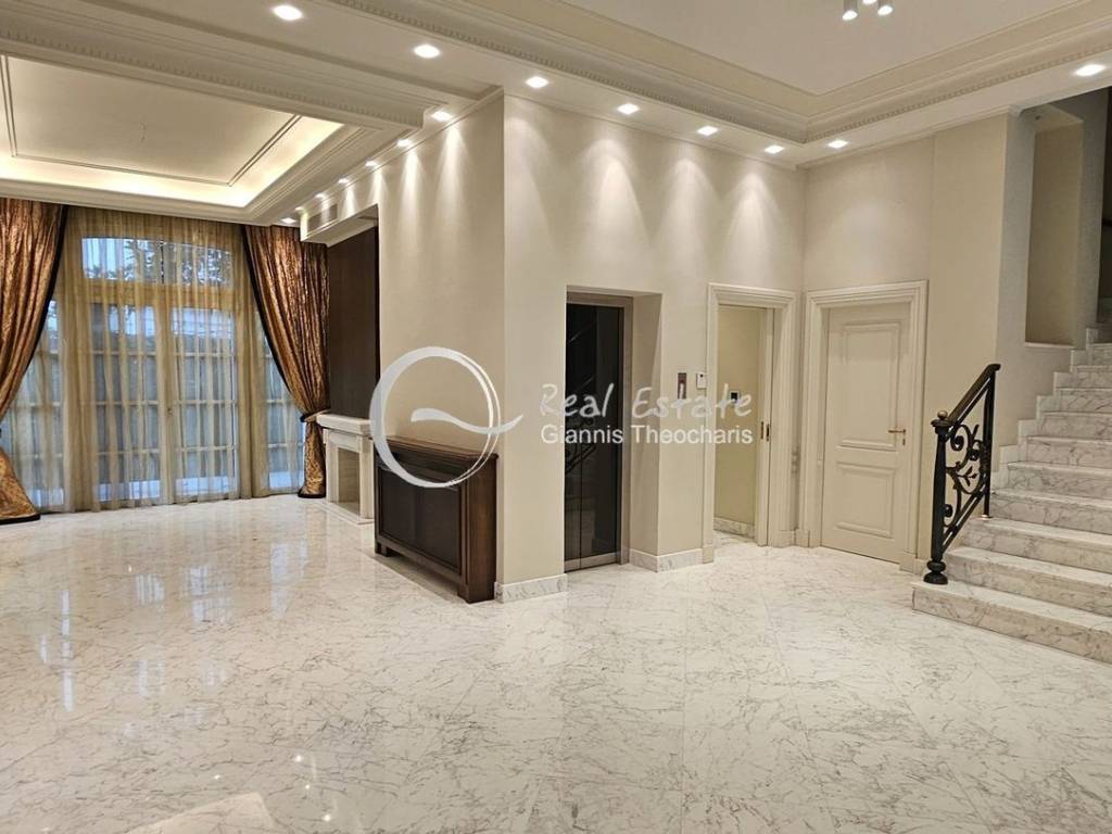 Εσωτερικοι χώροι