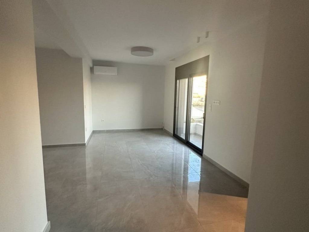 Forumland Real Estate, Καθιστικό