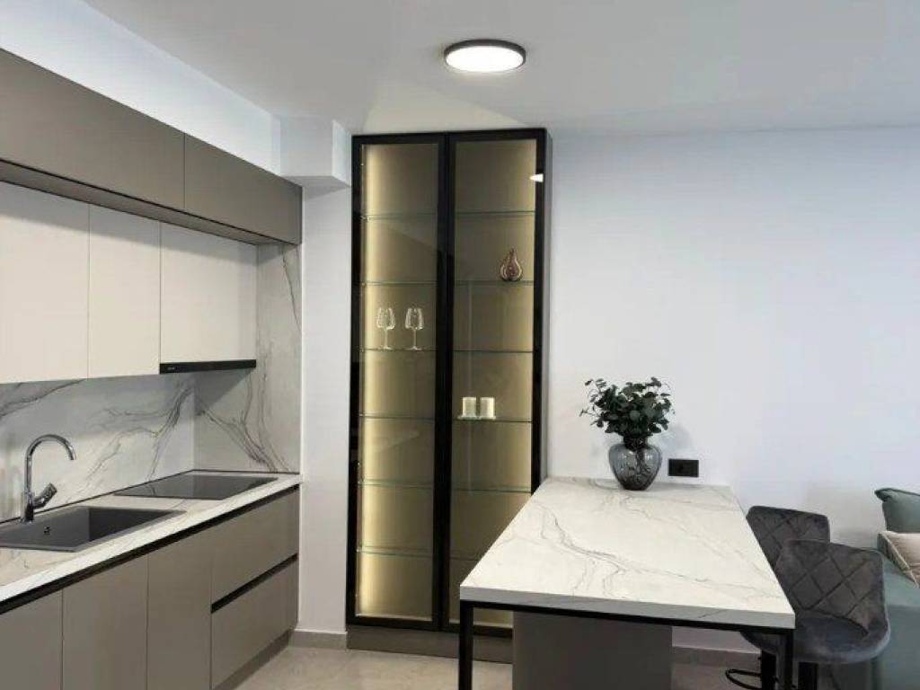 Forumland Real Estate, Σαλοκουζίνα